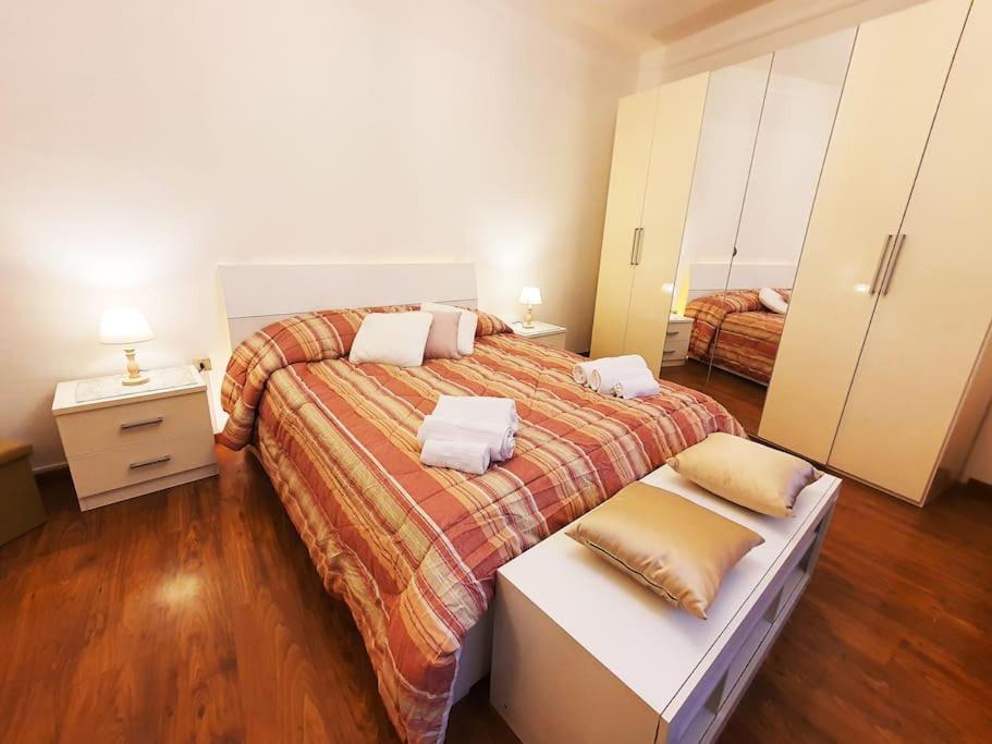 King Como Lake Center 9 Posti Letto- Grande Terrazza - 2 Bagni Privati Esterno foto